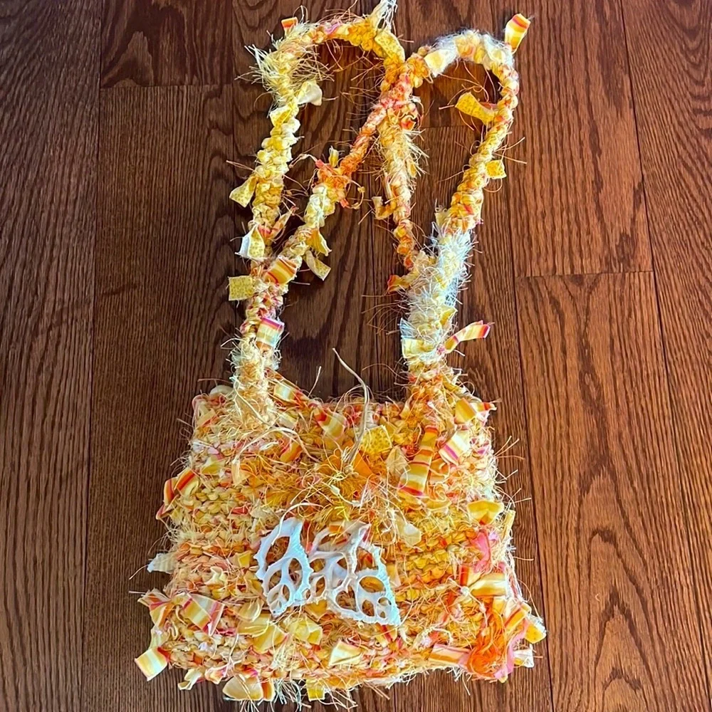 UNIQUE HANDMADE boho chunky Rag Knitted yellow shoulder bag genuine shells